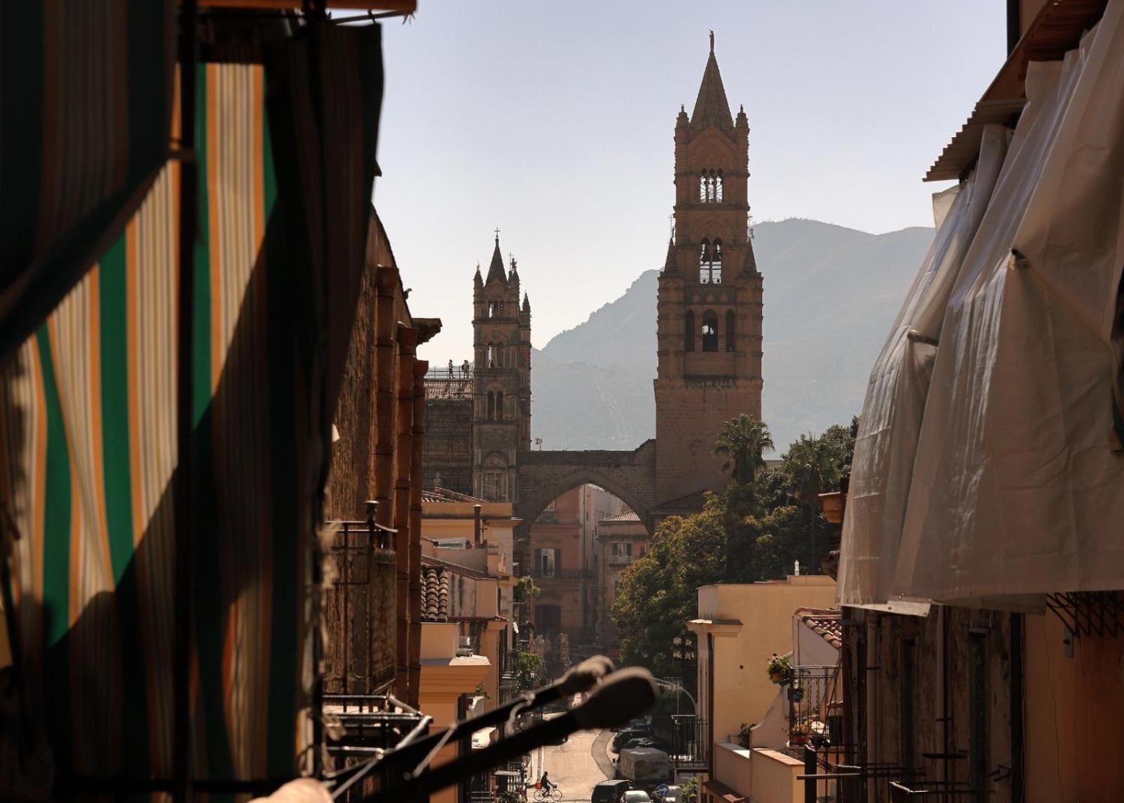 Arco Di Bonello Cattedrale Appartement Palermo Buitenkant foto